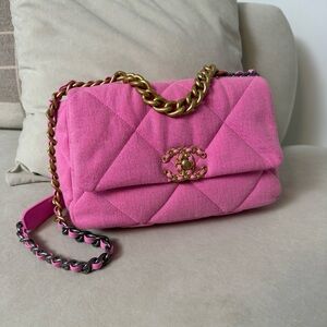 Chanel 19 Medium Pink Denim Quilted Chain Shoulder Bag Mixed Metal